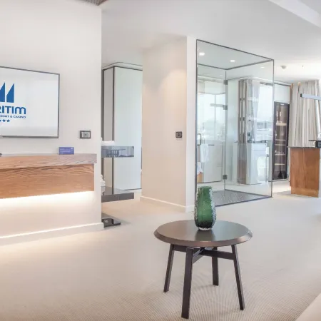 Maritim Marina Bay Luxury Resort