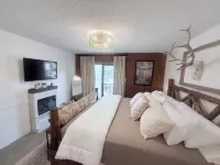 Cozy 2/2.5 Condo-Close to Lifts-Walk or Ride Shuttle Route-WiFi-Family Friendly