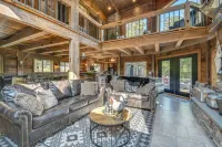 Luxe Cabin Compound 4 Mi to Cameron State Forest! - 3-Star