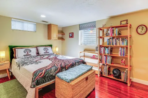 Near Hiking, Dining & Parks! Sunny SLC Retreat - 3-Star
