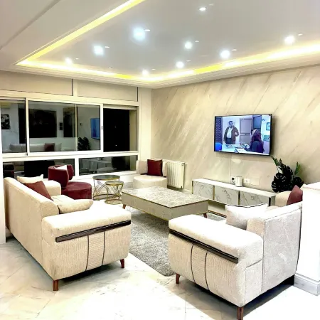 Luxury Stay With Panoramic Sea Views, Tourist Zone