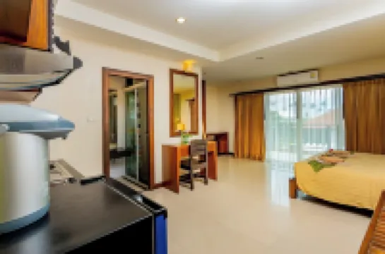 Lanta Garden Hill Resort & Apartments