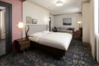 The Queen’s Cue, Stratford, A Tribute Portfolio Hotel - Pet friendly