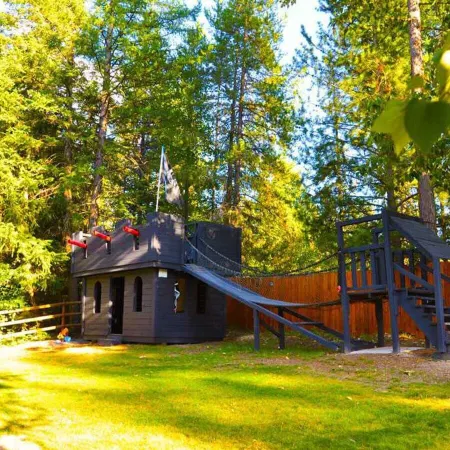Timber Wolf Resort & Jeep Rentals