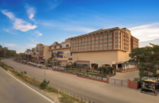 Lemon Tree Hotel, Mall of Dehradun, Dehradun