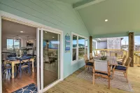 Surfside Beach Vacation Rental w/ Ocean Views - Wifi
