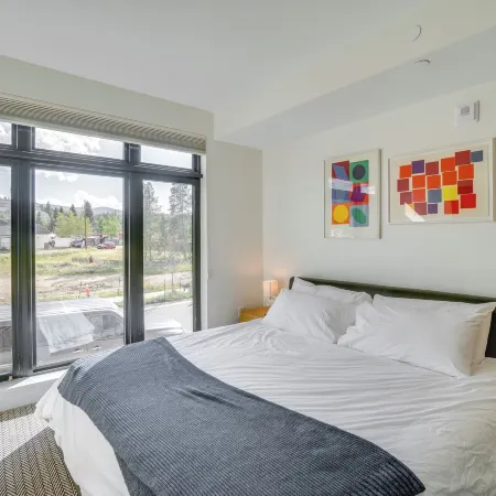 Modern Winter Park Condo w/ Community Hot Tub!