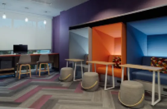 Tru by Hilton Miramar