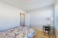 3BR Dog-friendly Townouse w/ Grill, Fireplace, AC -  Ferienwohnungen