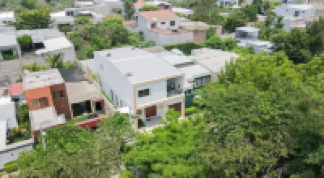 Comfortable Family Home in El Salvador – AC, Hot Water, Wi-Fi, Daily Cleaning 酒店