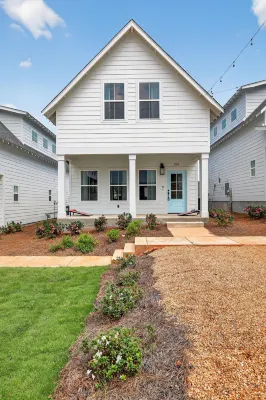 Auburn Gameday Getaway 2 Bedroom Condo - Balkoner