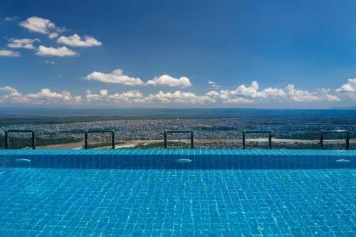 ila Resort Maulakali - 4-Star