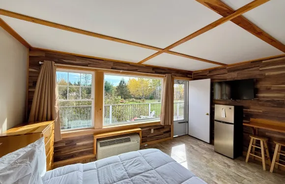 伊甸村別墅汽車旅館