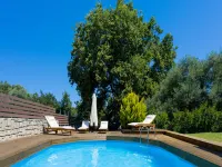 Villa in Prines with Private Pool & Garden - 3성급