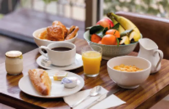 ホテル ドゥ ラ コメート 19区周辺のホテル