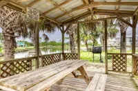 Leo s Place - 2 Bed With Pool Beaches Dining