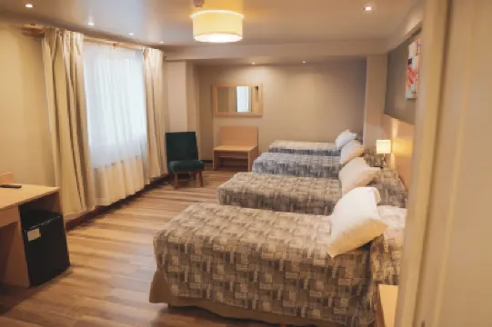 โรงแรม มอนเต คลาโร โรงแรมใน