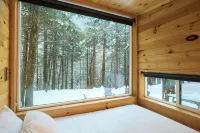 Postcard Cabins Wild Rose Hotels in Mount Morris