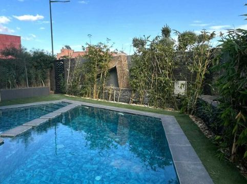 La villa luxury suites