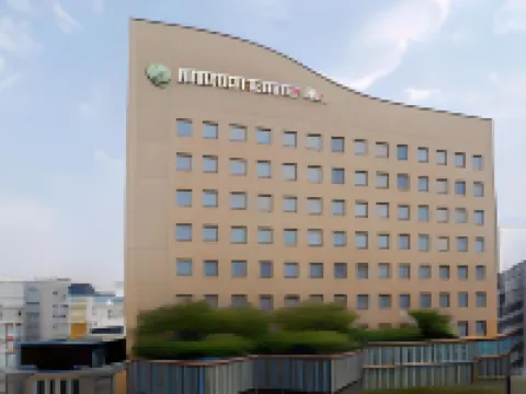 Ark Hotel Royal Fukuoka Tenjin -Route Inn Hotels- Hotels near Maizuru Park