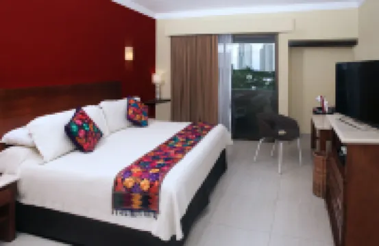 Adhara Hacienda Cancun