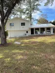 Modern 4-Bedroom Home Charming Ocala w/ Self Checkin, WiFi, AC, & Spacious Yard