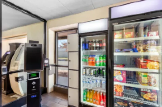 Red Roof PLUS+ Chicago - Hoffman Estates