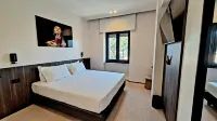Best Western Hotel Revolution - 3 Sao