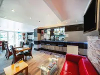 The Park Hotel Hotels near لامبث