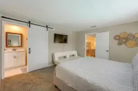 Near Indian Rocks Beach! Home w/ Backyard Oasis - Homestays