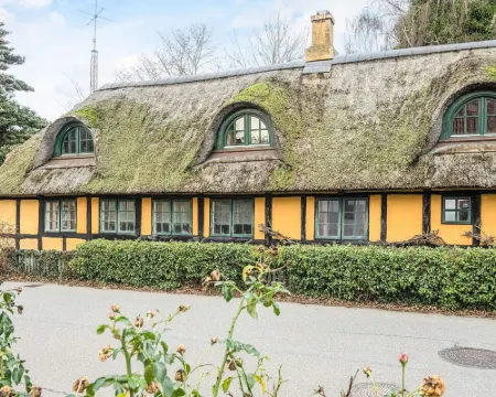 7 Person Holiday Home in Glesborg Hotels in Glesborg