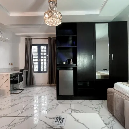 247 Luxury Hotel