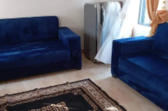 Apartment Sleeps 4 with Free Parking