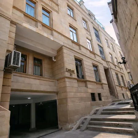 Old City Hatefi Apartments