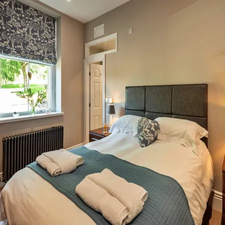 Elegant apartment in Buxton, No deposit