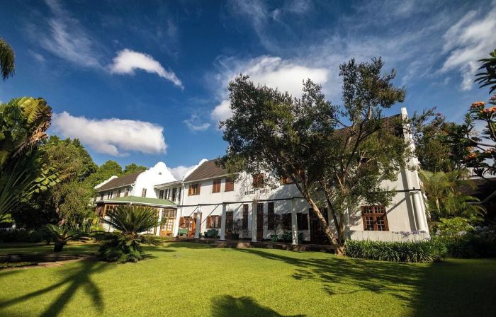 Bronte Hotel