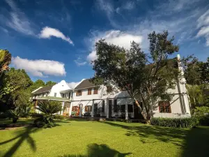 Popular 4-Star Select Hotels in Harare