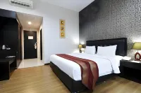 Grand Kanaya Hotel