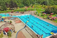 Hotel de Bonte Wever Assen - Kolam Renang