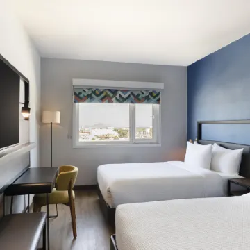 Tru by Hilton Saltillo Hotels near Museo del Desierto