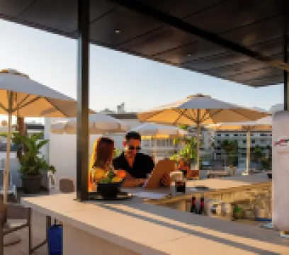 Hotel Puerta del Mar - Adults Recommended