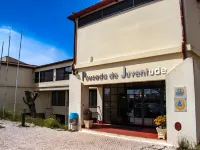 HI Almada - Pousada de Juventude Hotels in Almada