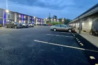 Travelodge by Wyndham Wytheville - Parking