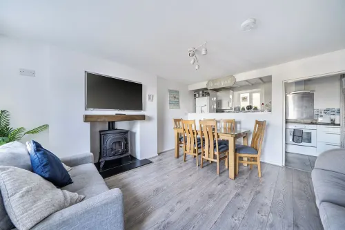 Stunning Sea View Blue Haven in Penmaenmawr - Homestays