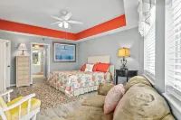 Oceanview Top-floor Penthouse in Surf Club Beach Pool Access - واي فاي