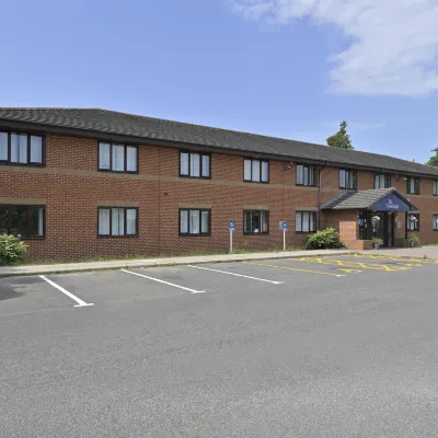 Travelodge Kettering Hotels near Northampton Airport - ORM