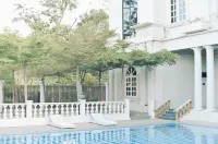 De Jehans Boutique Hotel - Pool