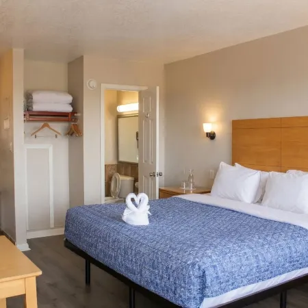Sea Horse Inn and Cottages