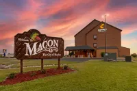 Comfort Inn & Suites Macon - Parkering