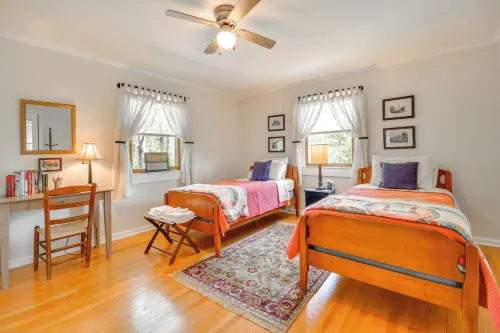 Near Horse Shows & Events! Blissful Tryon Cottage - Homestays